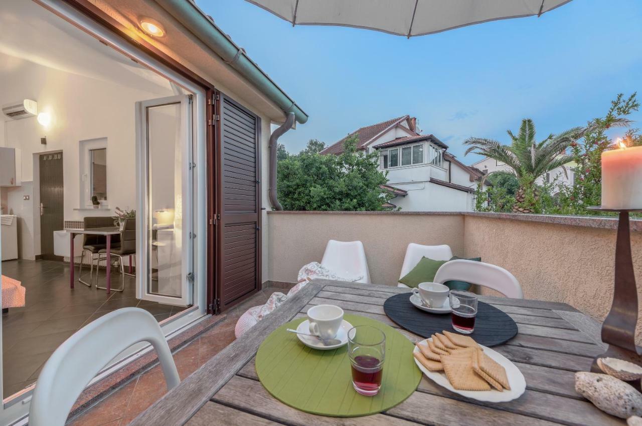 PUY Apartments Lodra מראה חיצוני תמונה