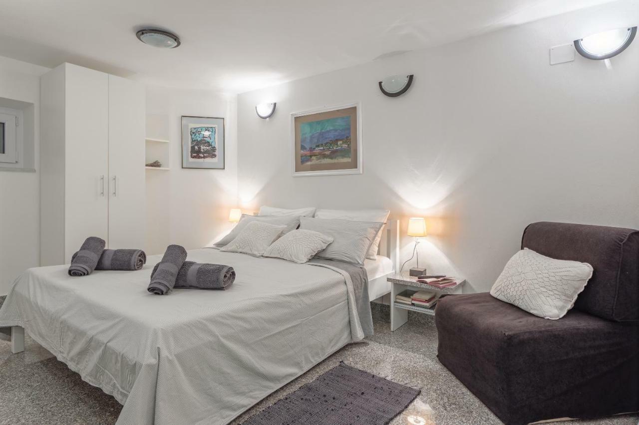 PUY Apartments Lodra מראה חיצוני תמונה