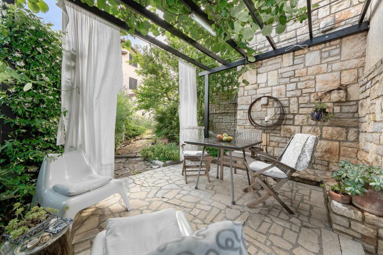 PUY Apartments Lodra מראה חיצוני תמונה
